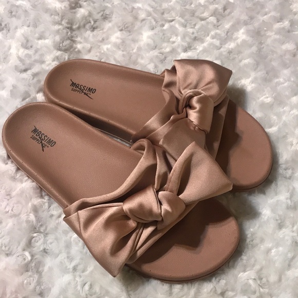 Mossimo Supply Co. Shoes - Rose gold Pink slides